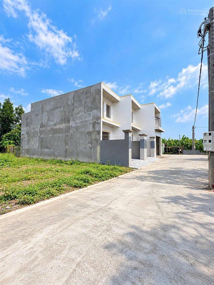 Ngộp tiền chữa bệnh cần bán lại lô đất vườn 600m sẵn thổ cư cách kdl bửu long 3.5km
