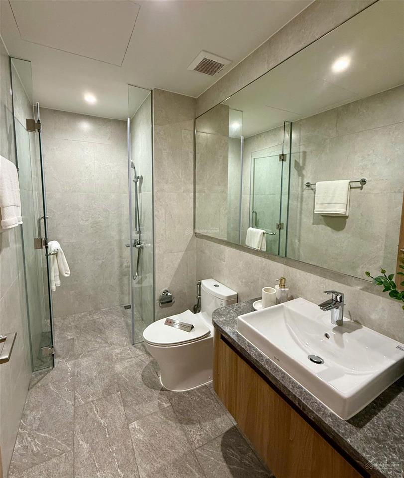 Hàng hiếm chỉ duy nhất 1 căn 2pn giá 12.674 tỷ view trực diện kênh đào nhạc nước không bị che chắn