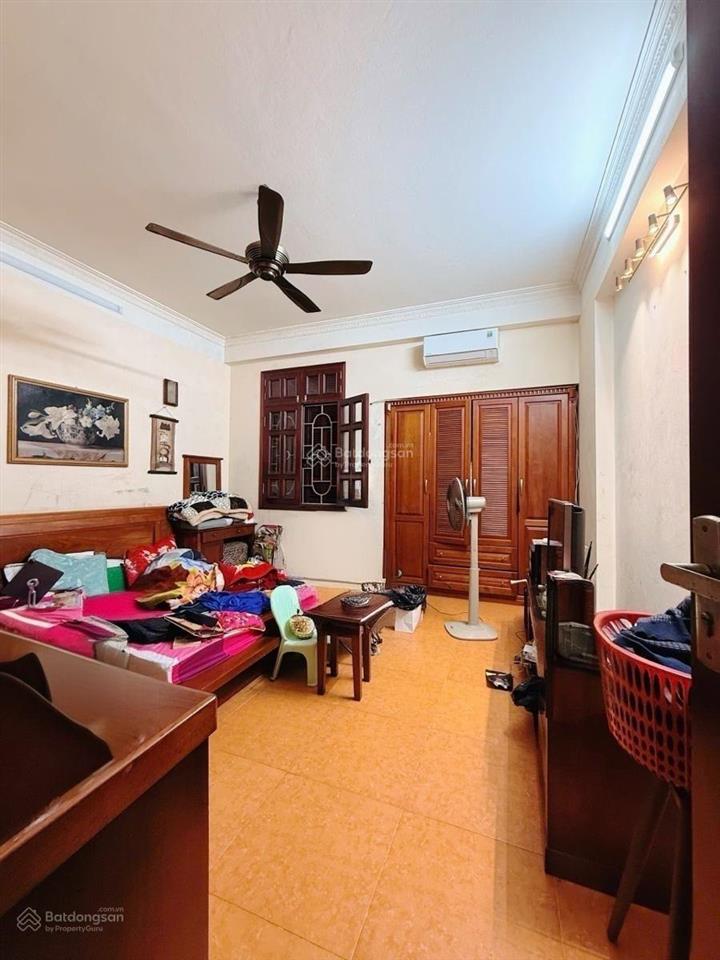 Bán nhà 74m2*5t ngõ 166 trần duy hưng, mt 4.8m, ô chờ thang máy, 20m ra phố, giá 24tỷ!!
