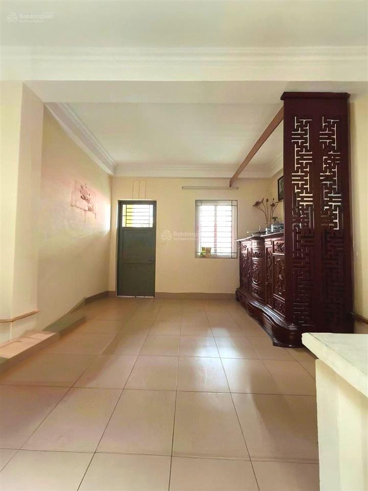 Bán nhà tt cầu giấy 45m2*5t mt 3.8m, 150m ra phố, nhà đẹp ở ngay, giá 9 tỷ!