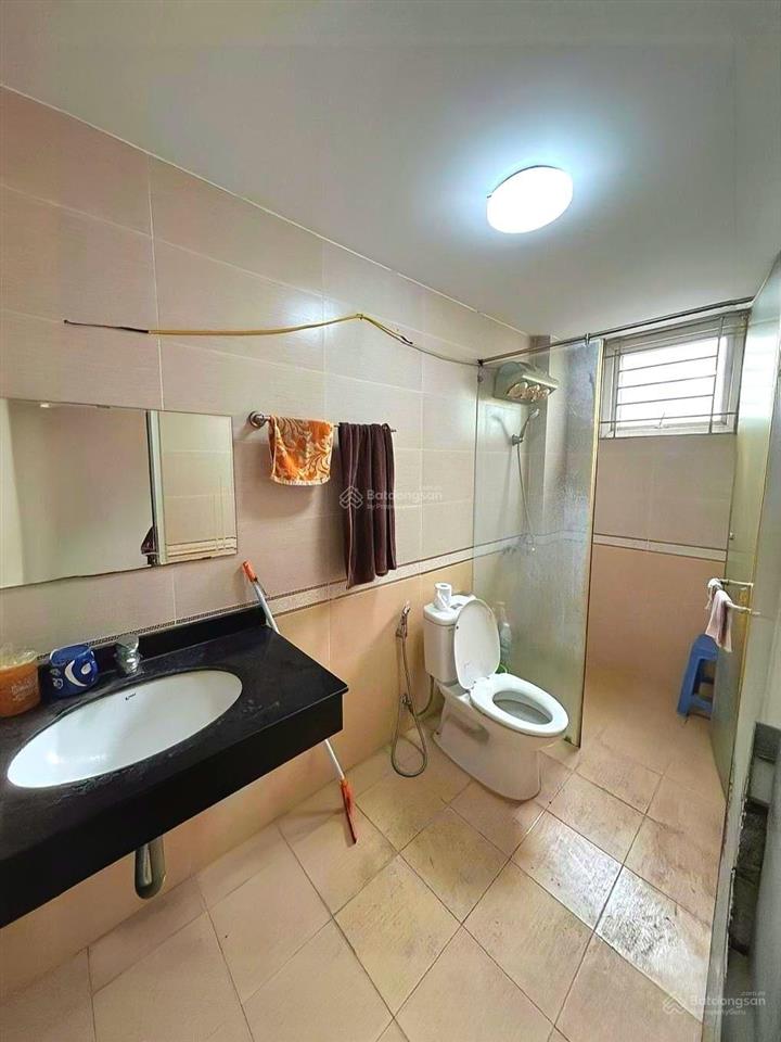 Bán nhà tt cầu giấy 45m2*5t mt 3.8m, 150m ra phố, nhà đẹp ở ngay, giá 9 tỷ!