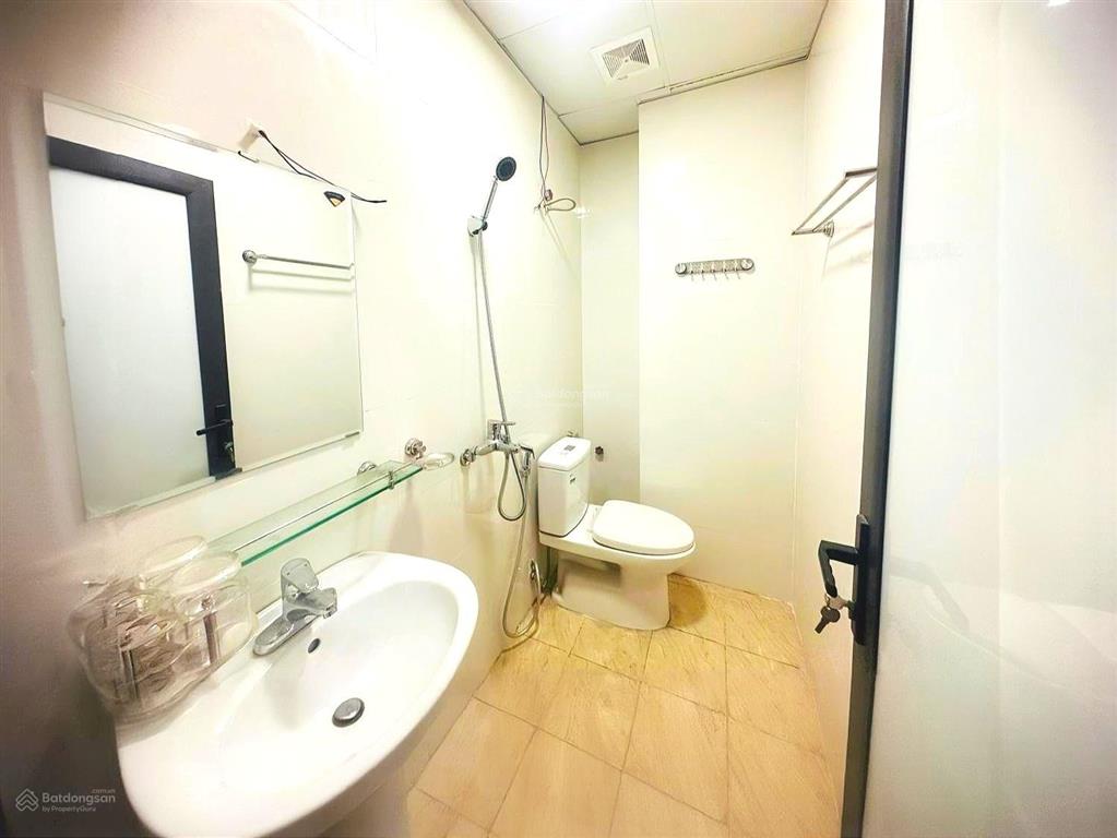 Bán nhà ngõ 105 doãn kế thiện 35m2*5t, 2 thoáng, 70m ra ô tô tránh, ô chờ thang máy, giá 8tỷ3 (tl).