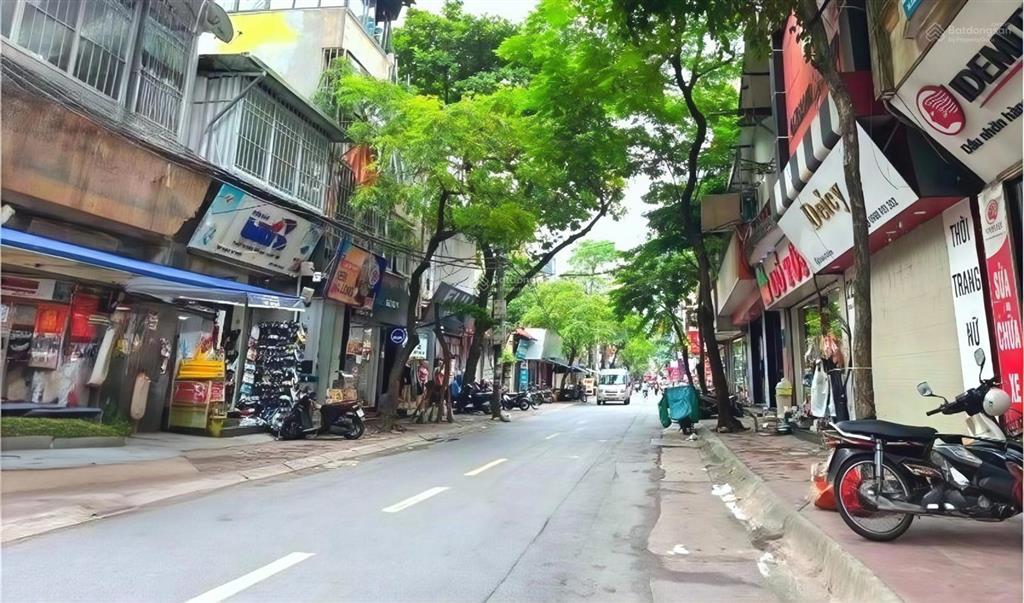 Bán nhà ngõ 105 doãn kế thiện 35m2*5t, 2 thoáng, 70m ra ô tô tránh, ô chờ thang máy, giá 8tỷ3 (tl).
