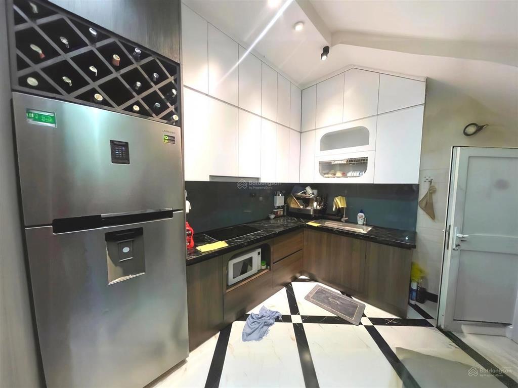 Bán nhà ngõ 63 trần quốc vượng 35m2*6t full nội thất, 70m ra phố, nhà đẹp giá đầu tư chỉ 7tỷ3 (tl)