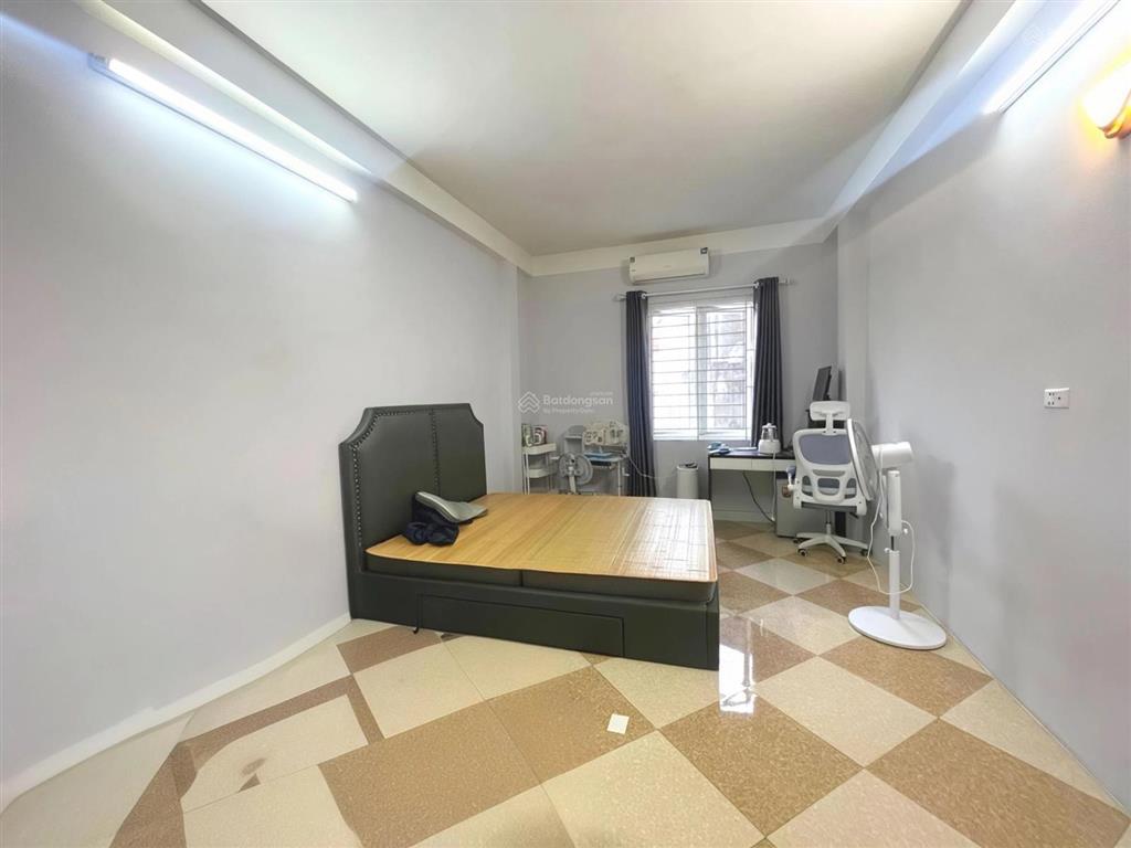 Bán nhà ngõ 63 trần quốc vượng 35m2*6t full nội thất, 70m ra phố, nhà đẹp giá đầu tư chỉ 7tỷ3 (tl)
