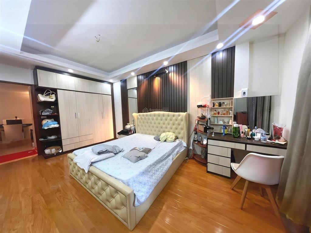 Bán nhà ngõ 63 trần quốc vượng 35m2*6t full nội thất, 70m ra phố, nhà đẹp giá đầu tư chỉ 7tỷ3 (tl)