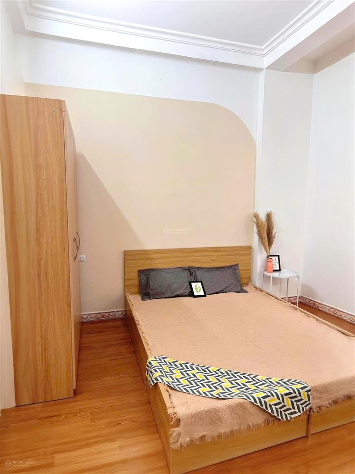 Bán nhà ngõ 260 cầu giấy 65m2*5t, 9pn, 20m ô tô tránh, nở hậu, kinh doanh đỉnh, giá 14tỷ8 (tl).