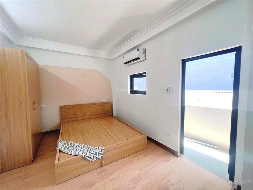 Bán nhà ngõ 260 cầu giấy 65m2*5t, 9pn, 20m ô tô tránh, nở hậu, kinh doanh đỉnh, giá 14tỷ8 (tl).
