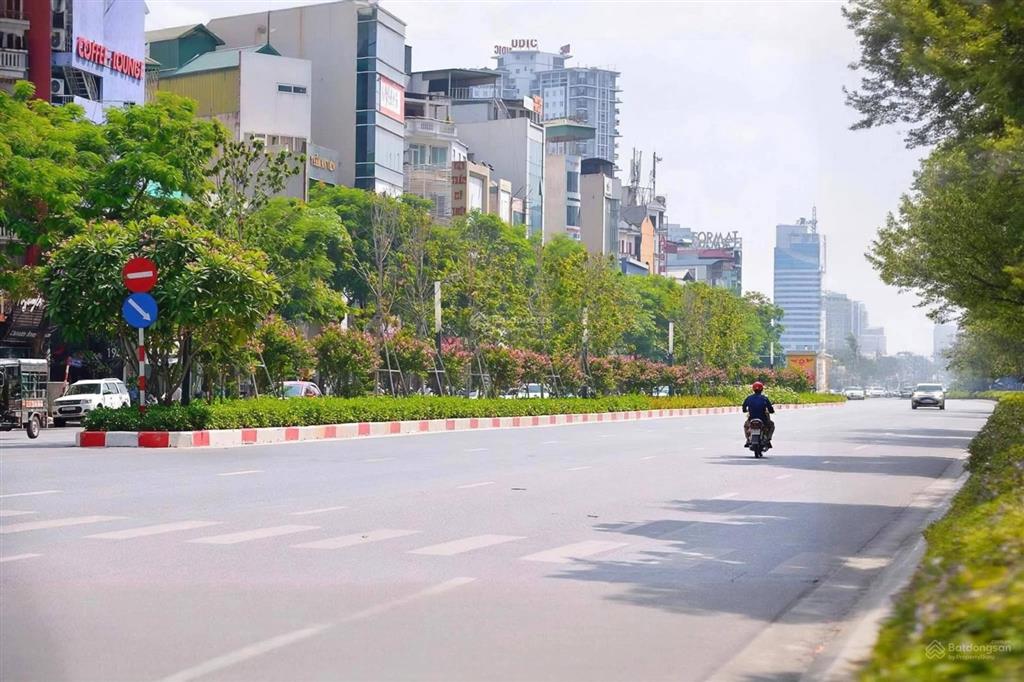 Bán nhà mặt ngõ 204 trần duy hưng 35m2*5t, ngõ thông kinh doanh, nhà đẹp giá đầu tư chỉ 7tỷ9 (tl)