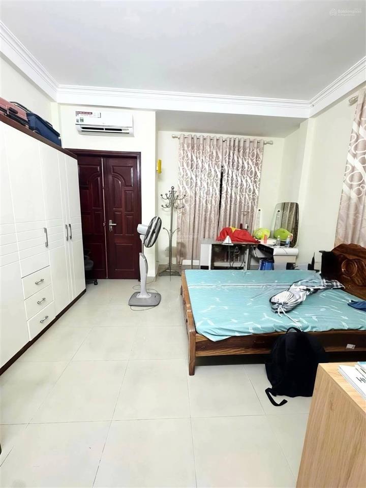 Bán nhà mặt ngõ 204 trần duy hưng 35m2*5t, ngõ thông kinh doanh, nhà đẹp giá đầu tư chỉ 7tỷ9 (tl)