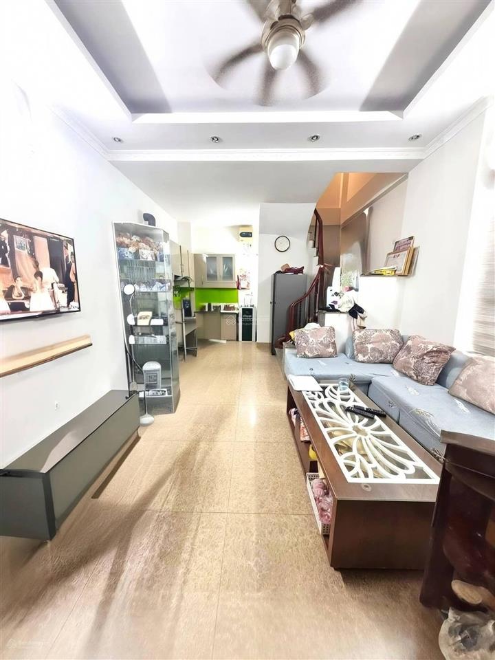 Bán nhà mặt ngõ 204 trần duy hưng 35m2*5t, ngõ thông kinh doanh, nhà đẹp giá đầu tư chỉ 7tỷ9 (tl)