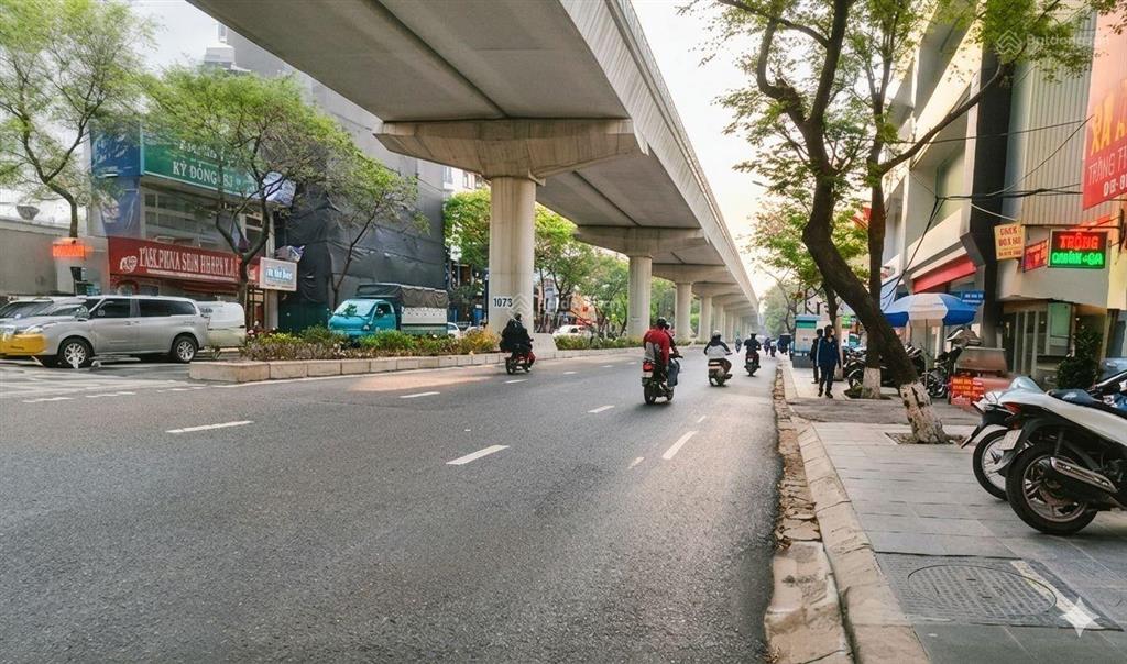 Bán nhà ngõ 68 cầu giấy 50m2*5t, 6pn, 100m ra ô tô đỗ, nhà đẹp ở ngay giá 9tỷ5 (tl)