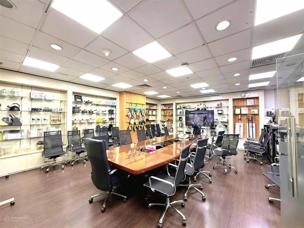 Hàng hiếm royal city  sàn thương mại 555m²  giá 49tỷ5 (tl)