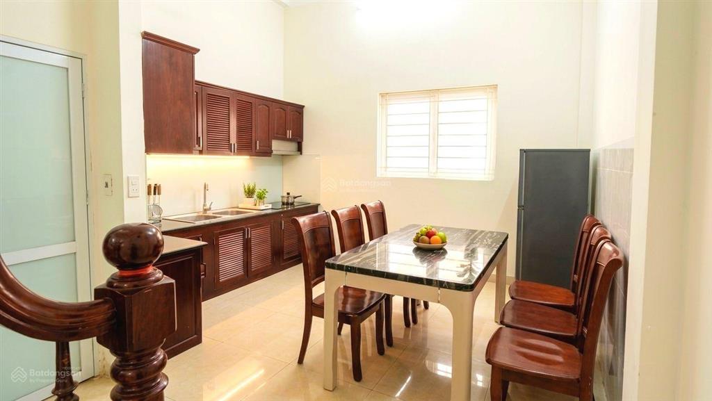 Bán nhà phân lô dương quảng hàm 50m2*5t, ô tô đỗ cửa vào nhà, 30m ô tô tránh, giá 13tỷ7(tl)