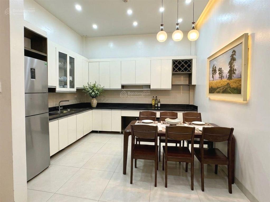Bán nhà phân lô lê trọng tấn, 50m*5t, ô tô đỗ cửa, 10m ô tô tránh, nở hậu, giá 14tỷ5 (tl)
