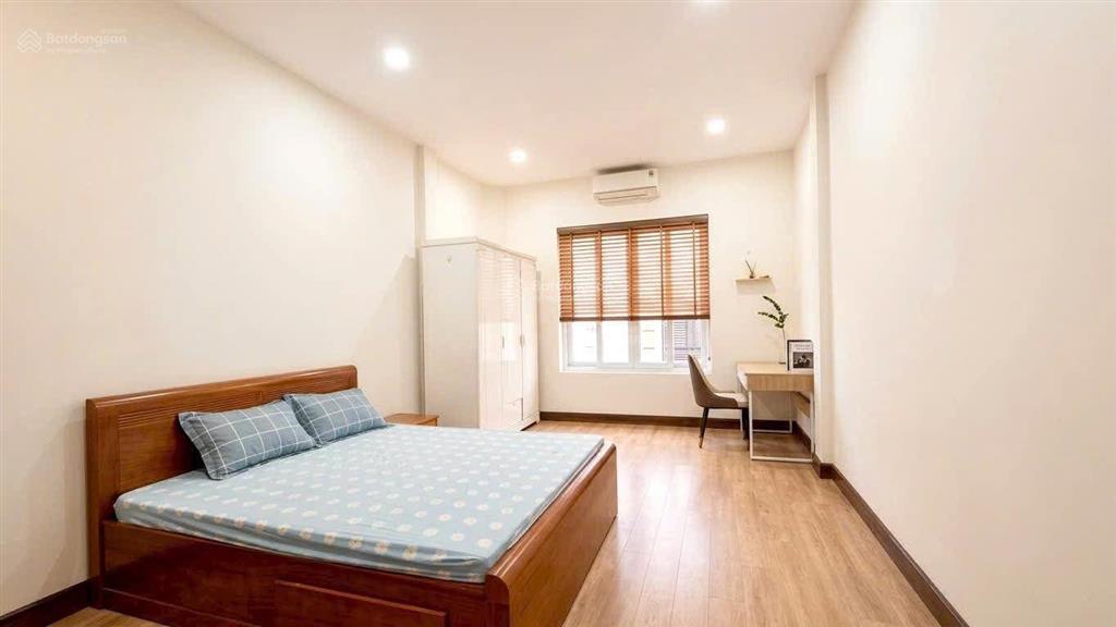 Bán nhà mặt ngõ 98 thái hà, phân lô vỉa hè, ô tô tránh, 35m2*5t mt 4m, dân xây, giá chào 13tỷ5 (tl)