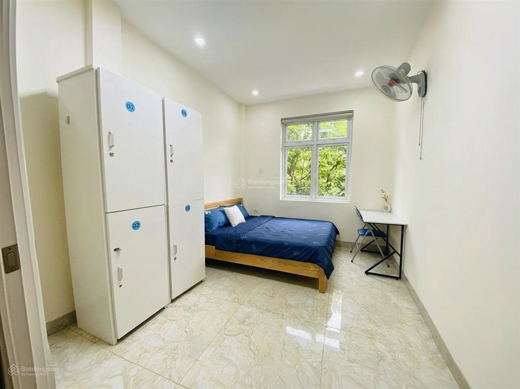 Bán nhà mặt ngõ nguyễn văn huyên 40m2*6t, ô tô đỗ cửa, 15m ra phố, 8pn, ngõ thông, giá 12tỷ3(tl)