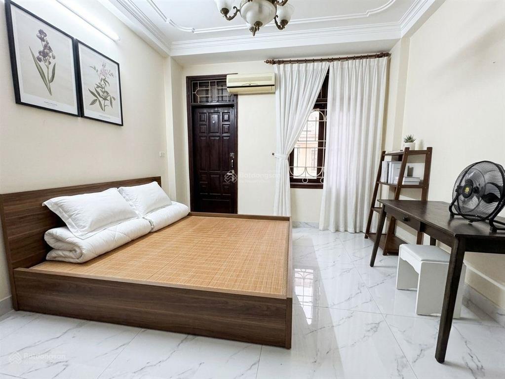 Bán gấp! mặt ngõ quan hoa, 40m2*5t, ô tô qua nhà, 20m ra phố, 6pn, dân xây, ngõ thông, giá 9tỷ5(tl)