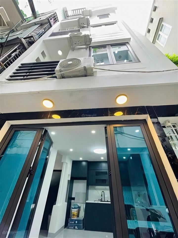 Bán gấp! nhà phố yên hoà, lô góc 30m2 * 5t, 3 thoáng, full nội thất, sân rộng, giá chào 6tỷ7 (tl)