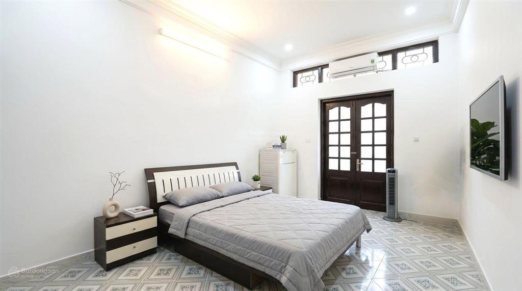 Bán nhà phân lô thanh xuân, ngõ 52 quan nhân, 48m2*5t, ô tô đỗ cửa, 10m ô tô tránh, giá 12tỷ5 (tl)