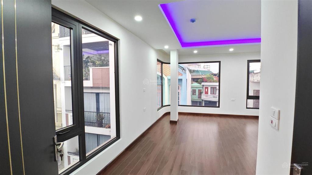 Bán nhà nguyễn trãi lô góc 2 mặt tiền, 75m2*7t thang máy, ô tô tránh, 10m ra phố, gara ô tô, 26tỷ3