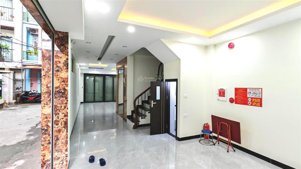 Bán nhà nguyễn trãi lô góc 2 mặt tiền, 75m2*7t thang máy, ô tô tránh, 10m ra phố, gara ô tô, 26tỷ3