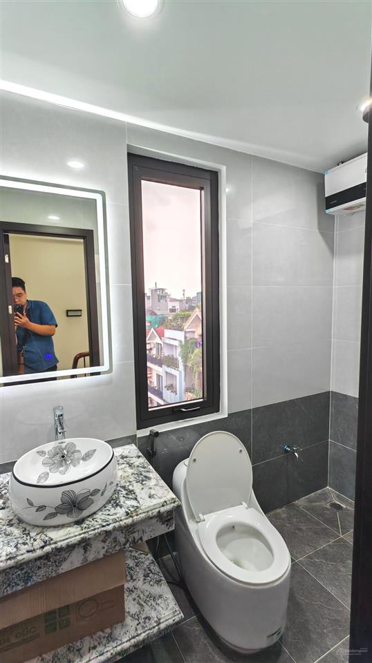 Bán nhà nguyễn trãi lô góc 2 mặt tiền, 75m2*7t thang máy, ô tô tránh, 10m ra phố, gara ô tô, 26tỷ3