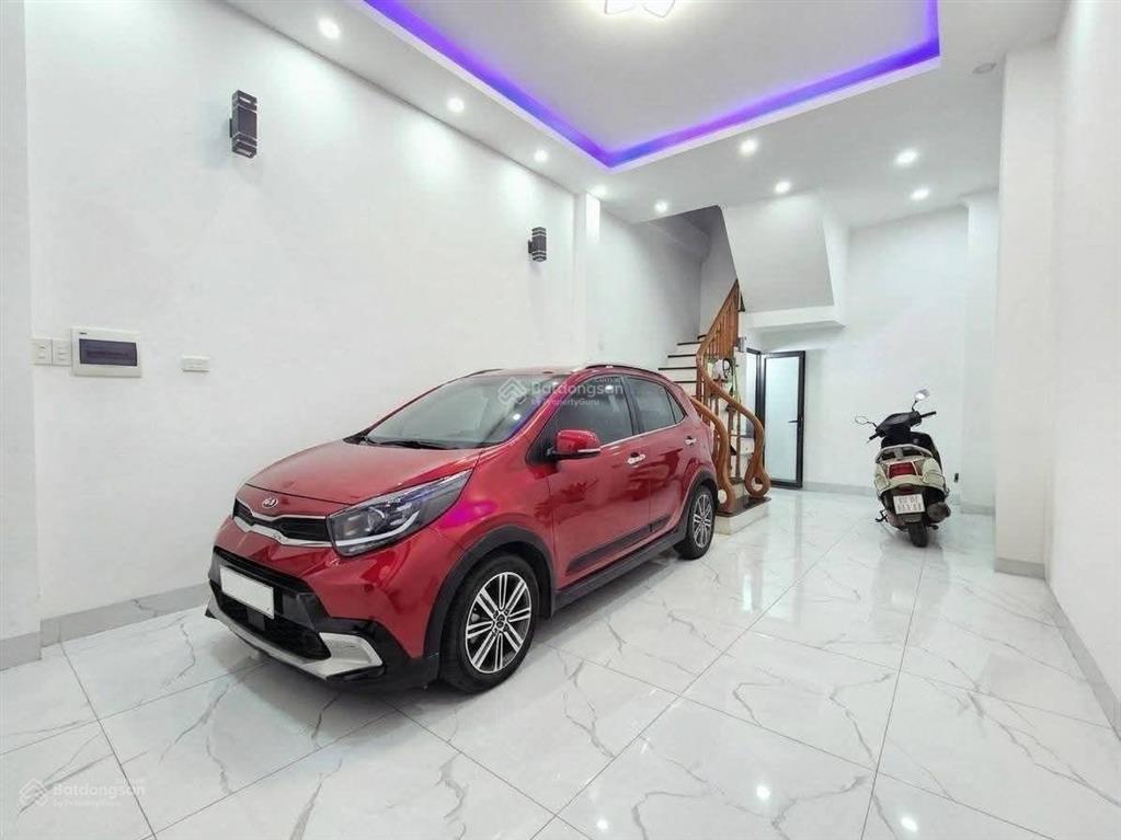 Bán nhà phân lô ngõ 1150 đường láng 36m2*5t, ô tô đỗ cửa vào nhà, full nội thất, giá 9tỷ5 (tl)
