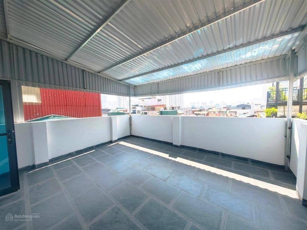 Bán nhà ngõ 79 cầu giấy 40m2*7t thang máy, full nội thất, 2 thoáng, 70m ra phố, giá 9tỷ3 (tl)