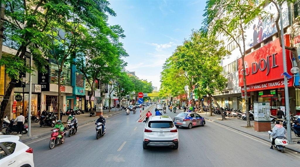 Bán nhà ngõ 41 thái hà 52m2*5t, 50m ra ô tô tránh, 70m ra phố, 5pn, full nội thất, giá 9tỷ5 (tl)