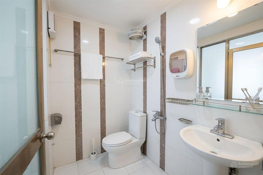 Bán nhà ngõ 41 thái hà 52m2*5t, 50m ra ô tô tránh, 70m ra phố, 5pn, full nội thất, giá 9tỷ5 (tl)