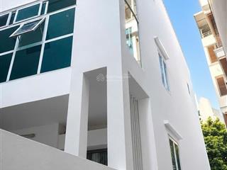 Bán đất tặng nhà hoàng quốc việt 52m2*3t, ngõ thông, bagac đỗ cửa, 15m ô tô tránh, giá 9tỷ3 (tl)