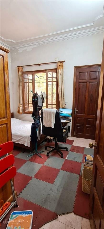 Bán nhà phân lô hoàng quốc việt 68m2*4t, vỉa hè, 2 mặt ngõ ô tô tránh, 15m ra phố, giá 22tỷ8 (tl)