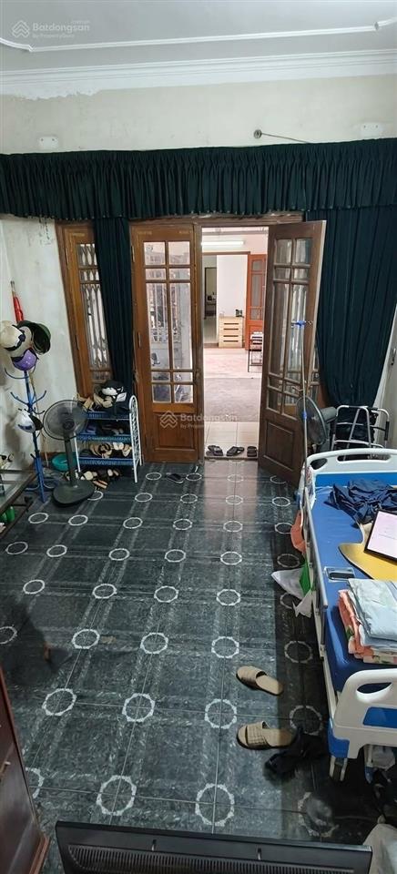 Bán nhà phân lô hoàng quốc việt 68m2*4t, vỉa hè, 2 mặt ngõ ô tô tránh, 15m ra phố, giá 22tỷ8 (tl)