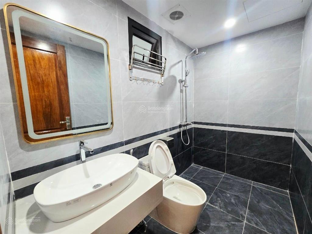 Bán nhà mặt ngõ nông chùa hà cách phố 15m, 40m2*6t thang máy, full nội thất, ô tô lý thuyết, 13tỷ5