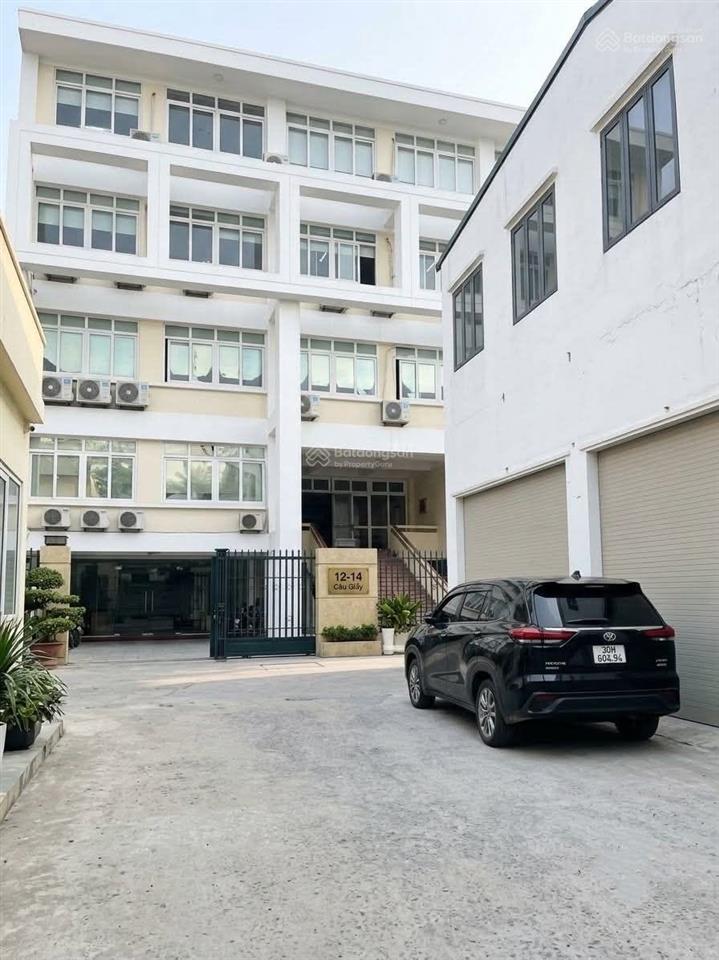 Bán nhà mặt ngõ huỳnh thúc kháng 35m2*4t, ô tô tránh, 10m ra phố, ngõ thông, giá 12tỷ35 (tl)