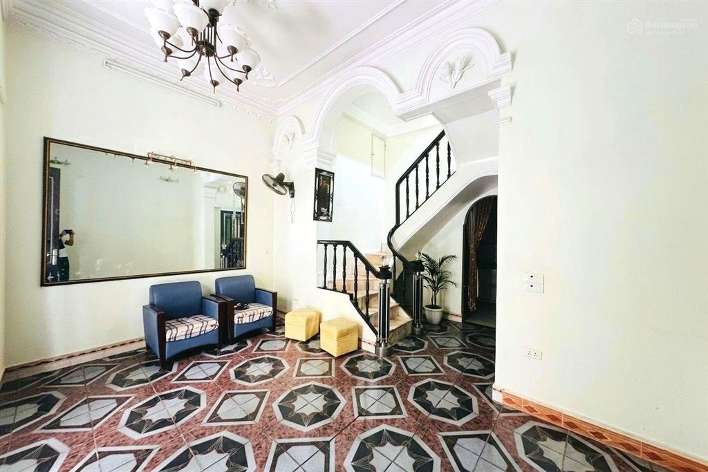 Bán nhà phân lô nguyễn phong sắc 52m2*5t, lô góc 3 mặt ngõ, ô tô đỗ cửa, 15m ô tô tránh, giá 13tỷ2