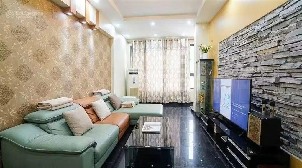 Bán nhà nguyễn ngọc vũ 46m2*5t, cách 30m ra ô tô, 70m ra phố, full nội thất, ô chờ thang máy, 11tỷ3