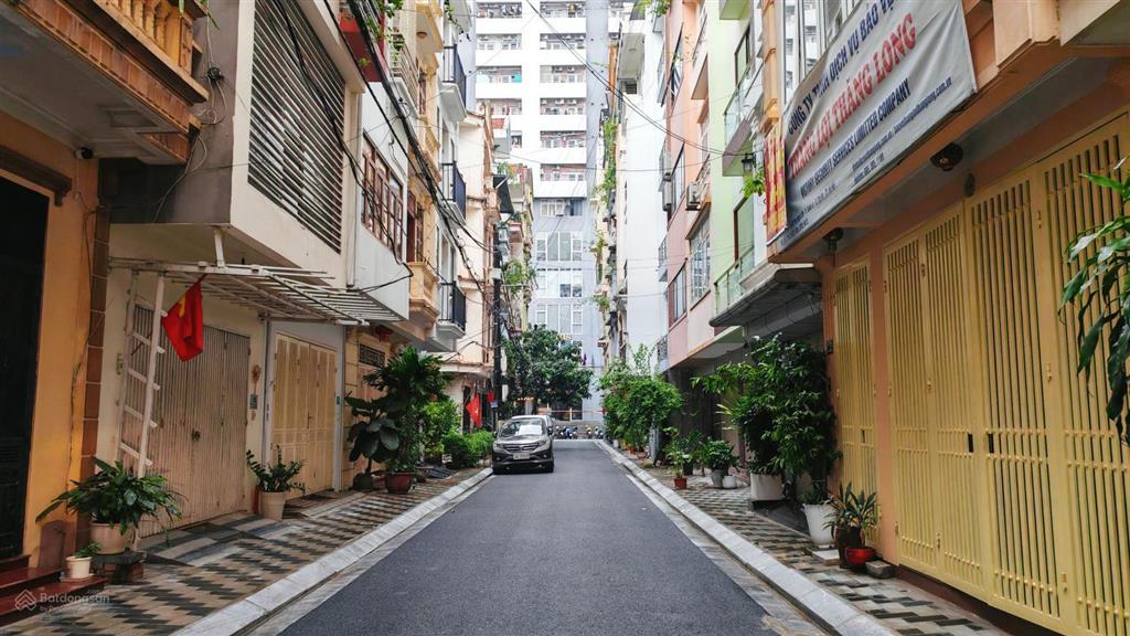 Bán nhà phân lô nghĩa đô, vỉa hè, ô tô tránh, 40m2*4t, gara, ngõ thông, 70m ra phố, giá 13tỷ5 (tl)