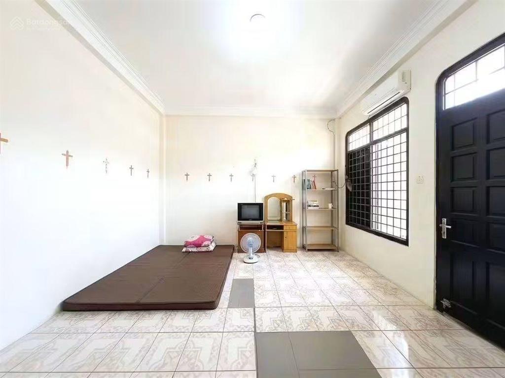 Phân lô quân đội vương thừa vũ 52m2*5t, ô tô đỗ cửa, 15m ô tô tránh, 2 thoáng, giá 12tỷ5 (tl).