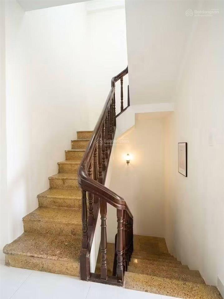 Phân lô quân đội vương thừa vũ 52m2*5t, ô tô đỗ cửa, 15m ô tô tránh, 2 thoáng, giá 12tỷ5 (tl).