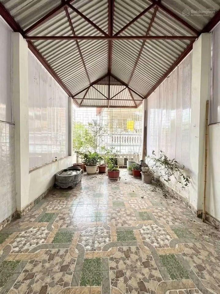 Bán nhà ngõ 165 dương quảng hàm 35m2*5t, 25m ra ô tô, 6pn, nhà đẹp ở ngay giá 8tỷ5 (tl)