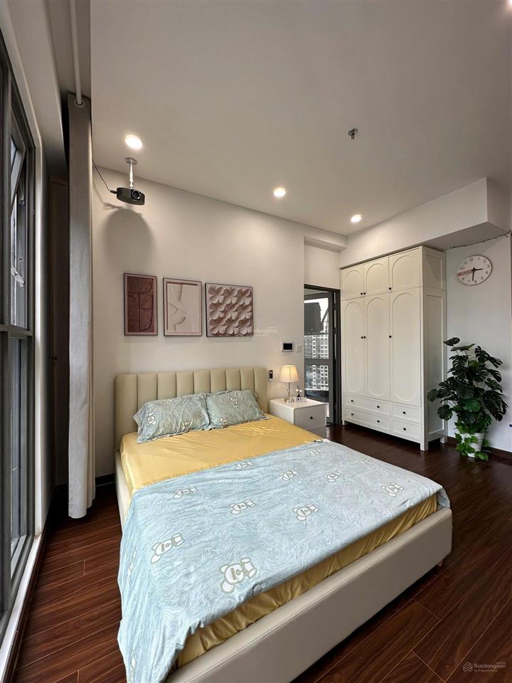 Hàng đẹp hiếm có chỉ 2.55 tỷ! bán căn tầng trung tòa m3 căn xx22