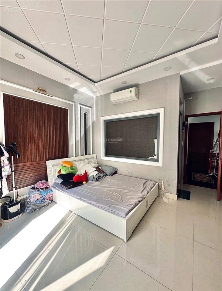 Chủ gấp rồi 56m2 ngay khu dân cư sang trọng nhà đẹp 5 tầng nguyễn văn khối gần cv làng hoa nhỉnh 7t
