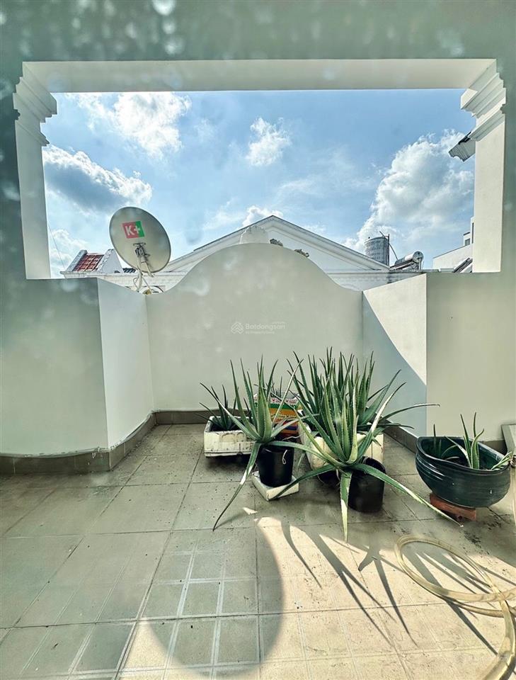 Chủ gấp rồi 56m2 ngay khu dân cư sang trọng nhà đẹp 5 tầng nguyễn văn khối gần cv làng hoa nhỉnh 7t