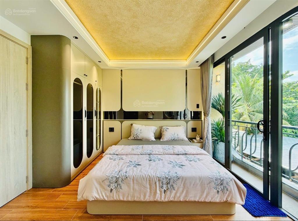 Hiếm! 50m2 nhà đẹp 5 tầng ngay lê đức thọ kế bên dương quảng hàm gần chợ an nhơn 4x12m