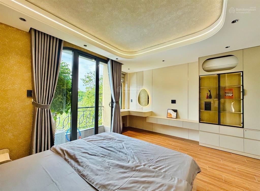 Hiếm! 50m2 nhà đẹp 5 tầng ngay lê đức thọ kế bên dương quảng hàm gần chợ an nhơn 4x12m