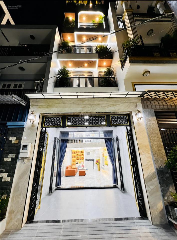 Nhà đẹp lung linh 4 tầng ngay nguyễn văn khối gần khu cityland kế công viên làng hoa hẻm ô tô 8ti