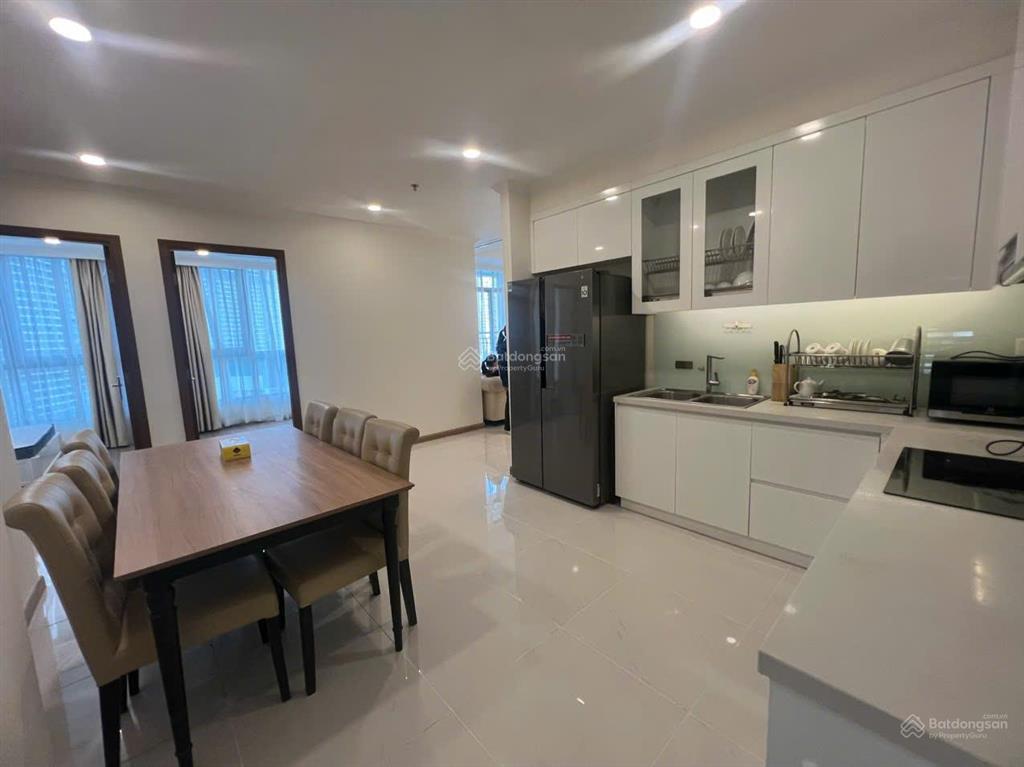 Cho thuê căn hộ 110,5m2 tại vinhomes central park, giá tốt, hàng hiếm tại bình thạnh