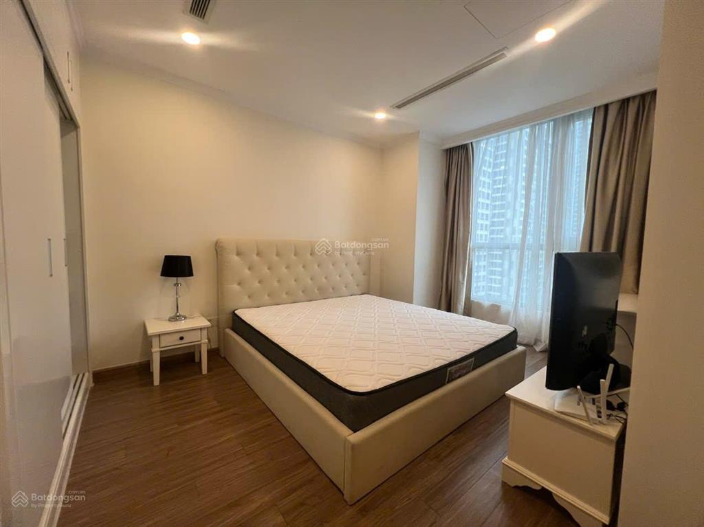 Cho thuê căn hộ 110,5m2 tại vinhomes central park, giá tốt, hàng hiếm tại bình thạnh